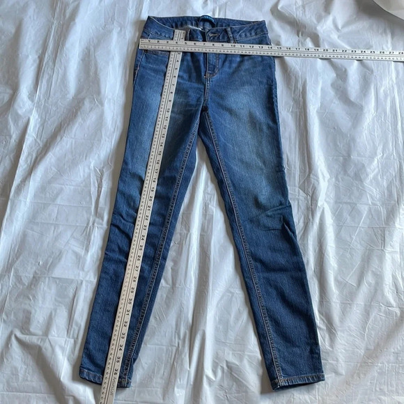 ๐ Blue Spice Womenโs Blue Skinny Jeans - Size  5๐ - Picture 9 of 9